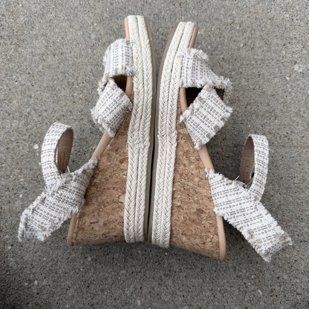 DV by Dolce Vita Esther Beige Woven Frayed Cork Wedge Sandals Womens Sz 8